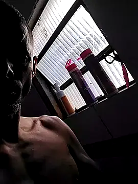 Snapshot of slpdc chatting on 12-22-25, 11:18 slpdc online show from 12-22-25, 11:18