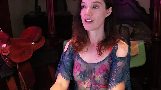 thornburyrose online show from 09-26-25, 01:42