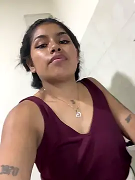 ChantalPetit online show from 10-16-25, 04:24