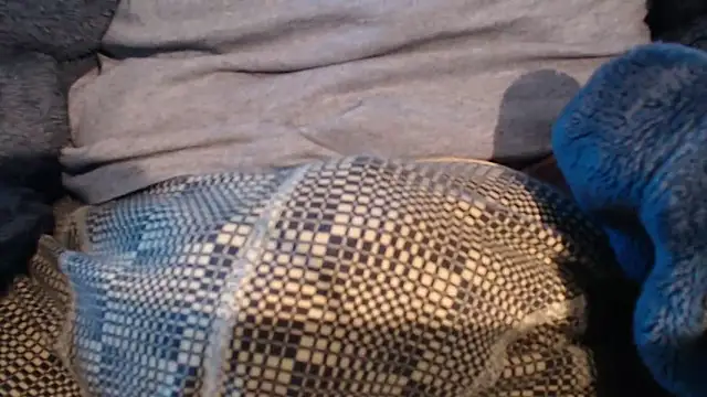 Snapshot of Tallmature6 chatting on 12-17-24, 09:17 Tallmature6 online show from 12-17-24, 09:17