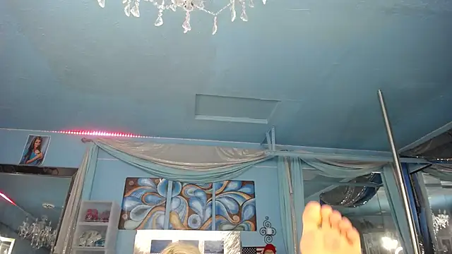 ADRIANNA FOX online show from 03-02-26, 07:15