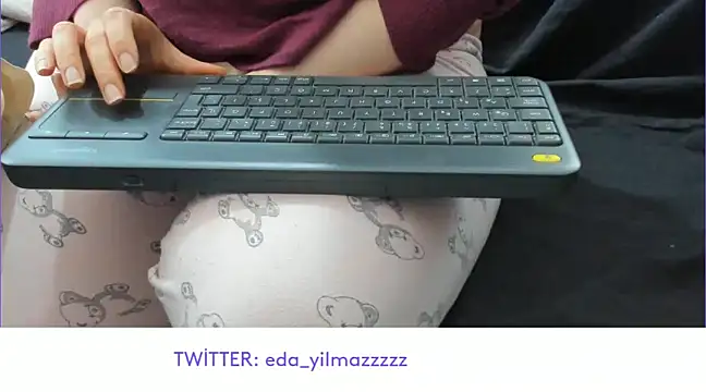 sexy modelll online show from 02-04-25, 12:33