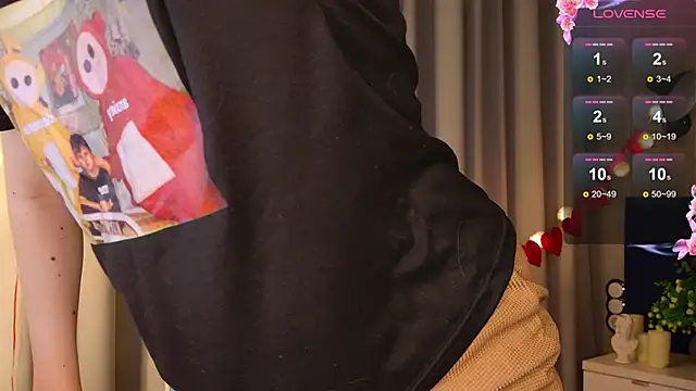 Ramona    online show from 02-08-25, 06:01