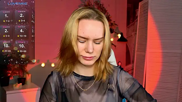 Snapshot of Ramona___ chatting on 02-27-26, 06:24 Ramona online show from 02-27-26, 06:24