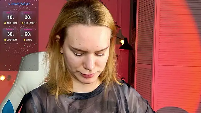 Snapshot of Ramona___ chatting on 03-06-26, 06:21 Ramona online show from 03-06-26, 06:21