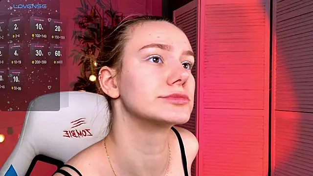 Snapshot of Ramona___ chatting on 03-11-26, 06:08 Ramona online show from 03-11-26, 06:08