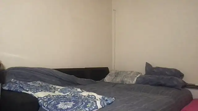 BigGuyMuscle online show from 10-20-25, 05:57