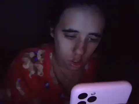 annarose19 online show from 01-25-25, 04:13