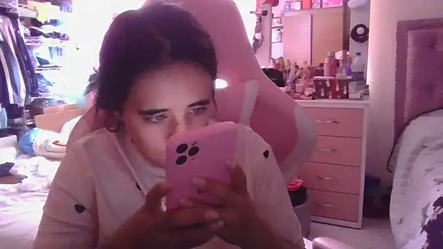 annarose19 online show from 01-29-25, 10:32