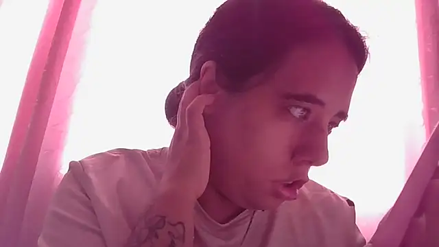 annarose19 online show from 01-30-25, 05:49