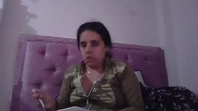 annarose19 online show from 02-11-25, 02:03