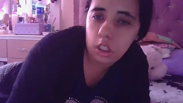 annarose19 online show from 09-18-25, 07:49