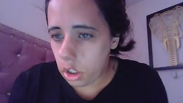 annarose19 online show from 11-20-25, 04:18