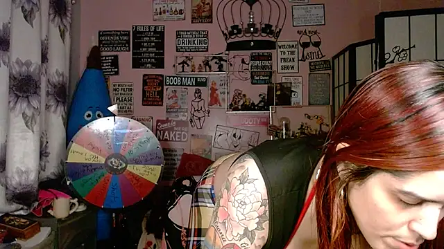 Snapshot of latinacubana chatting on 02-25-26, 04:55 latinacubana online show from 02-25-26, 04:55