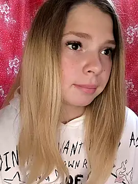 Zuli Kiska online show from 10-06-25, 11:18