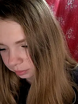 Zuli Kiska online show from 02-11-26, 09:09