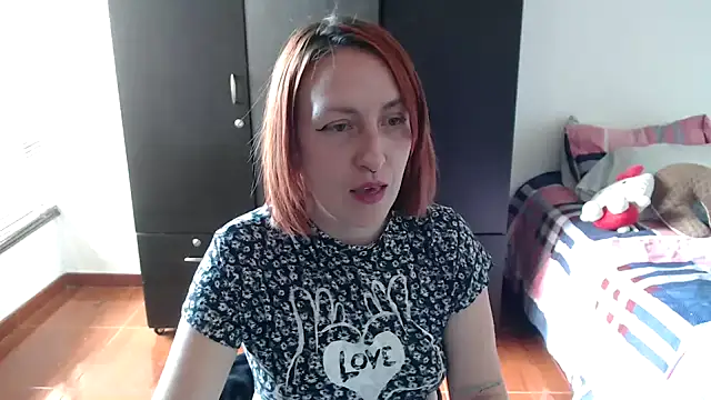 Snapshot of kittykalor09 chatting on 11-16-25, 05:51 kittykalor09 online show from 11-16-25, 05:51