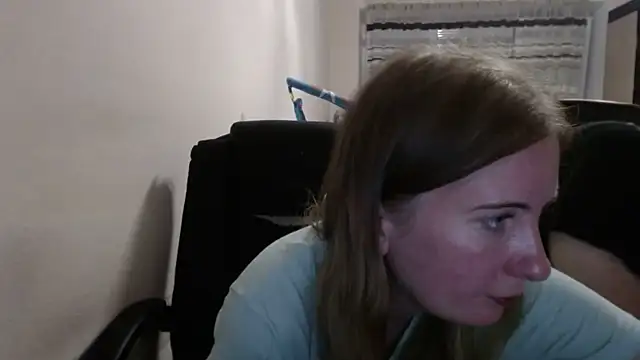 PeterAndJen online show from 09-13-25, 05:13