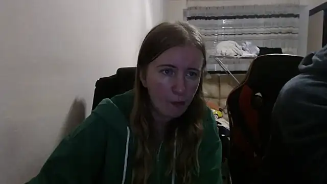 PeterAndJen online show from 10-18-25, 07:47