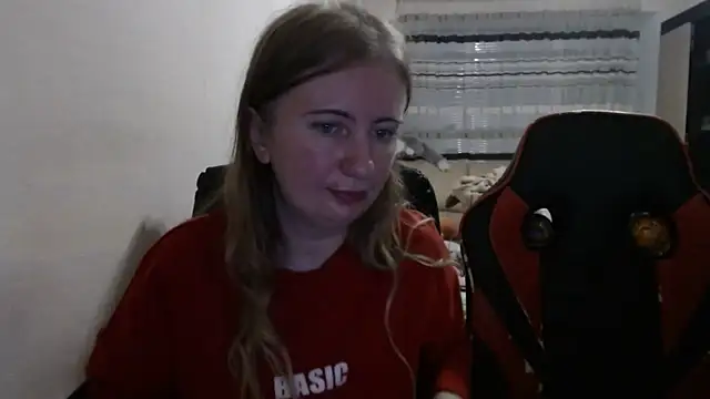 PeterAndJen online show from 10-25-25, 06:24