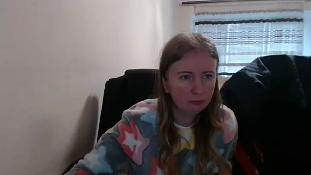 PeterAndJen online show from 12-21-25, 07:15