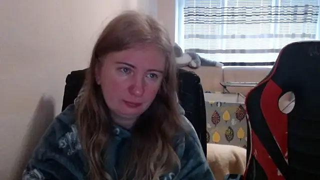 PeterAndJen online show from 02-13-26, 06:31