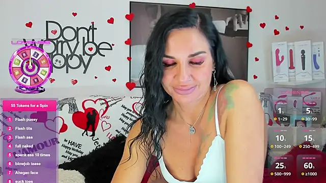 Snapshot of Tara_Bloss chatting on 02-16-25, 03:26 Tara Bloss online show from 02-16-25, 03:26