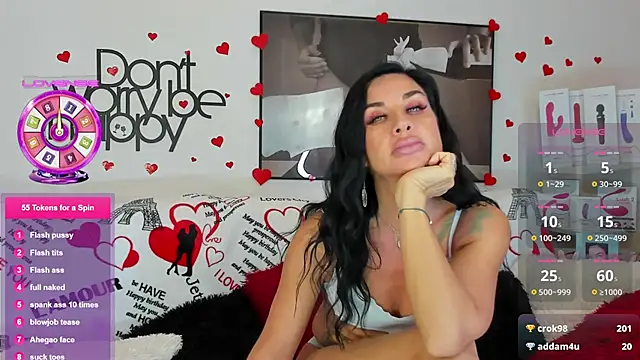 Snapshot of Tara_Bloss chatting on 02-16-25, 06:32 Tara Bloss online show from 02-16-25, 06:32