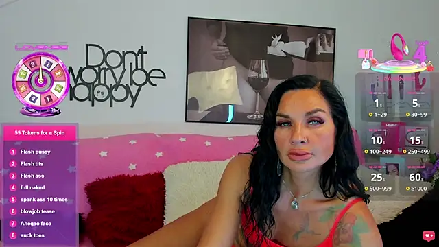 Snapshot of Tara_Bloss chatting on 09-18-25, 04:03 Tara Bloss online show from 09-18-25, 04:03