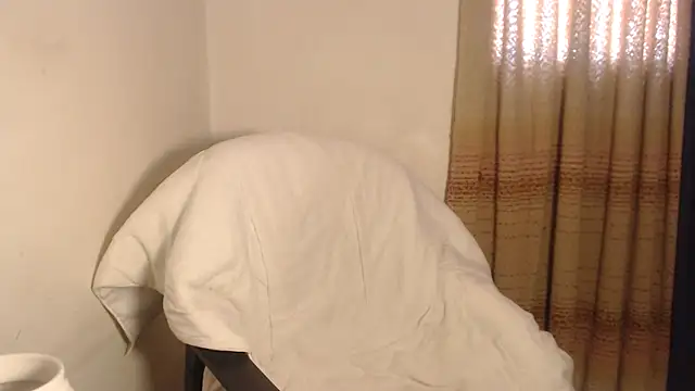 agathamiller01 online show from 12-01-25, 01:16