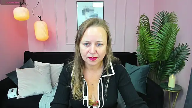 Snapshot of GabrielGold chatting on 09-11-25, 08:31 GabrielGold online show from 09-11-25, 08:31