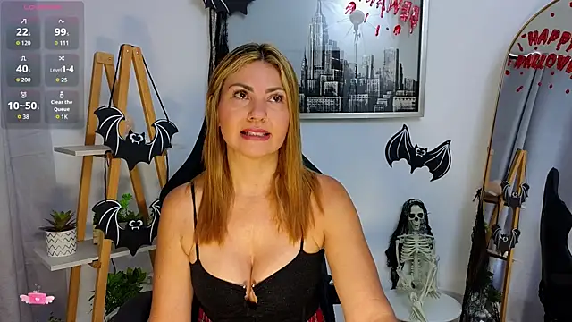 Snapshot of bella__adams chatting on 10-21-25, 01:56 bella adams online show from 10-21-25, 01:56