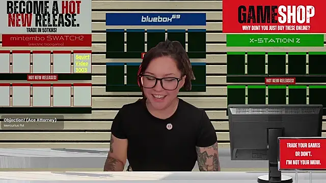 Snapshot of JennKenobi chatting on 10-09-25, 04:16 JennKenobi online show from 10-09-25, 04:16