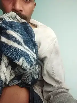 Snapshot of PrabV0319 chatting on 01-16-26, 06:45 PrabV0319 online show from 01-16-26, 06:45