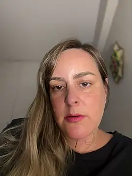 misslulipop online show from 02-25-25, 12:36