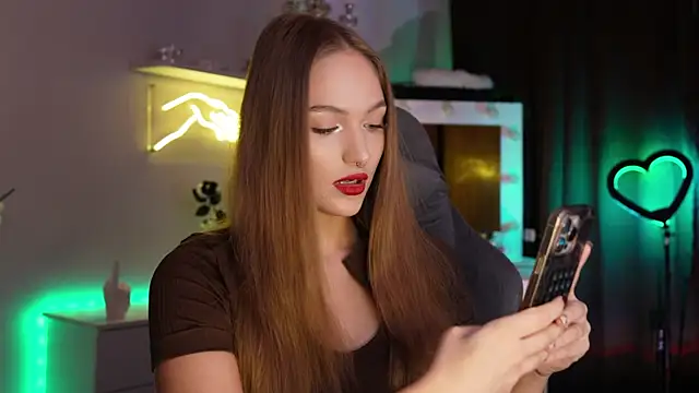 MrsTenderBeast online show from 11-23-25, 02:39