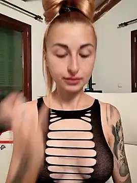 kylie blck online show from 01-30-25, 04:06