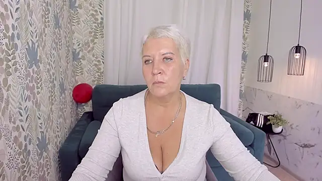 KathySunn online show from 10-08-25, 07:06