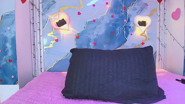 lorrayne  online show from 02-19-26, 12:12