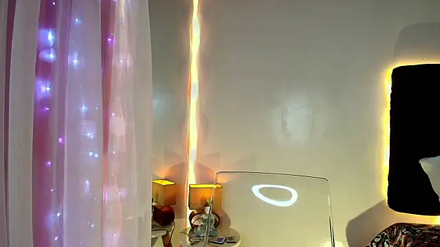 lorrayne  online show from 03-28-26, 12:16