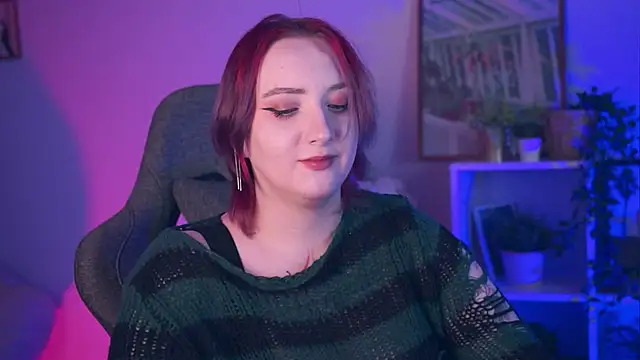 Snapshot of AsheLucker chatting on 12-20-24, 08:12 AsheLucker online show from 12-20-24, 08:12