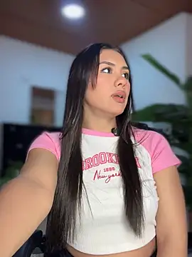 Ambar pe  online show from 10-06-25, 09:23