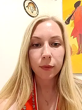 Snapshot of Prettierkate chatting on 02-15-25, 09:48 Prettierkate online show from 02-15-25, 09:48