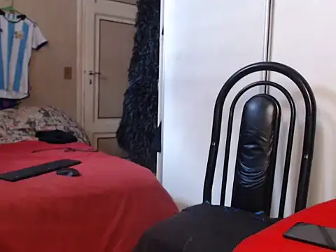 Snapshot of Galadriel_22 chatting on 01-15-26, 01:59 Galadriel 22 online show from 01-15-26, 01:59