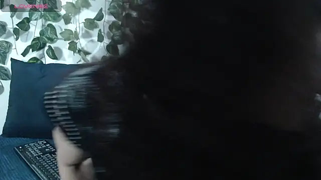 Snapshot of ariana_sanz1 chatting on 11-04-25, 12:04 ariana sanz1 online show from 11-04-25, 12:04