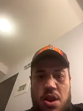 Snapshot of 1Aleks13 chatting on 11-16-25, 07:41 1Aleks13 online show from 11-16-25, 07:41