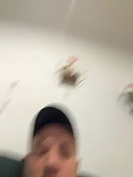 Snapshot of 1Aleks13 chatting on 12-01-25, 07:30 1Aleks13 online show from 12-01-25, 07:30