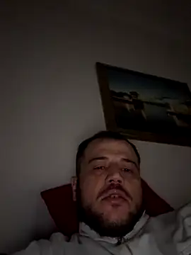 Snapshot of 1Aleks13 chatting on 12-04-25, 11:24 1Aleks13 online show from 12-04-25, 11:24