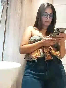 Snapshot of Ivanna2 chatting on 01-30-25, 09:58 Ivanna2 online show from 01-30-25, 09:58