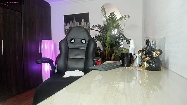 Snapshot of Amaia_Bushida chatting on 02-03-26, 06:40 Amaia Bushida online show from 02-03-26, 06:40